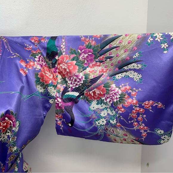 Vintage Jugemm Kimono Robe Woman 40"  Made Japan‎ Purple Peacock Satin Oriental - Picture 4 of 11